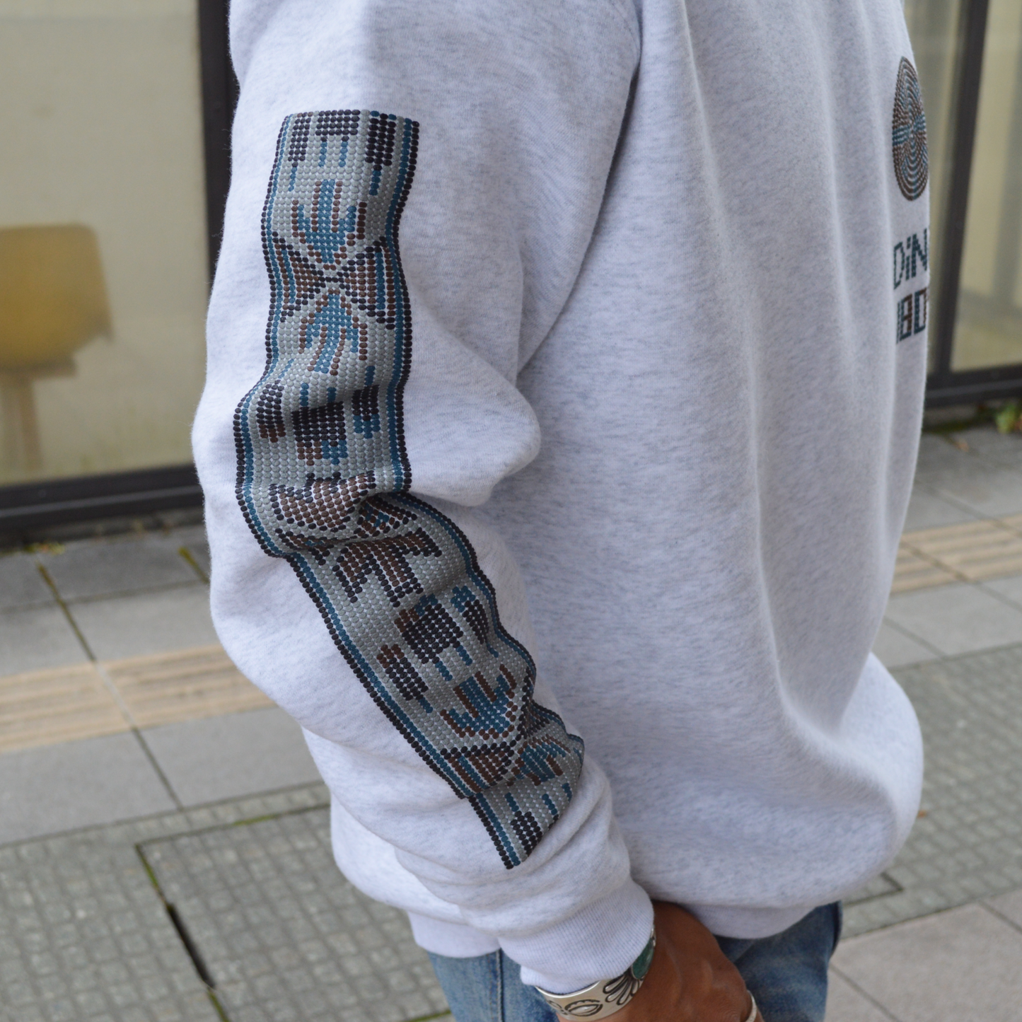 "DINE"SWEAT SHIRT
