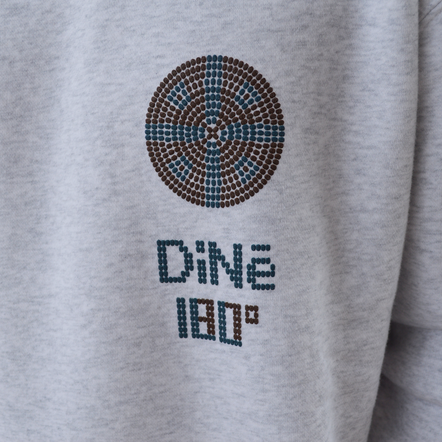 "DINE"SWEAT SHIRT
