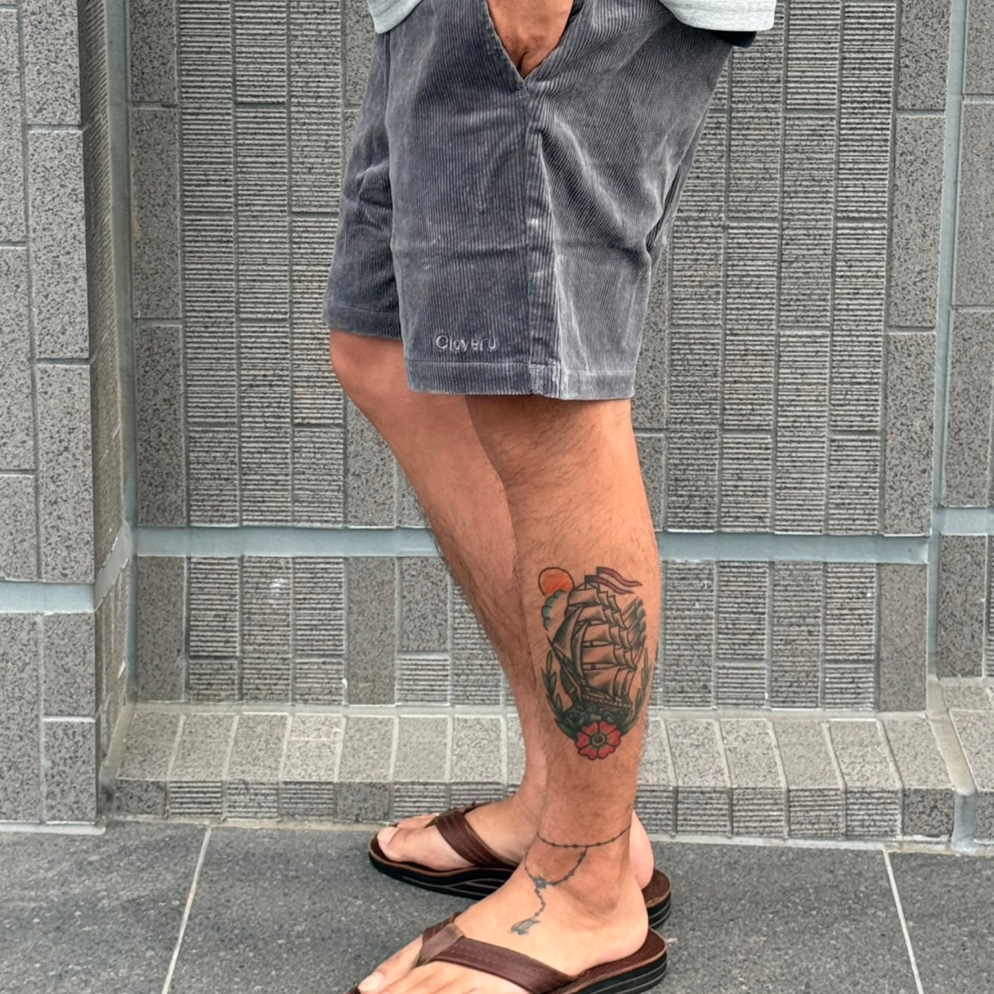 CLSS-2511 Courduroy Urban Classic Shorts.