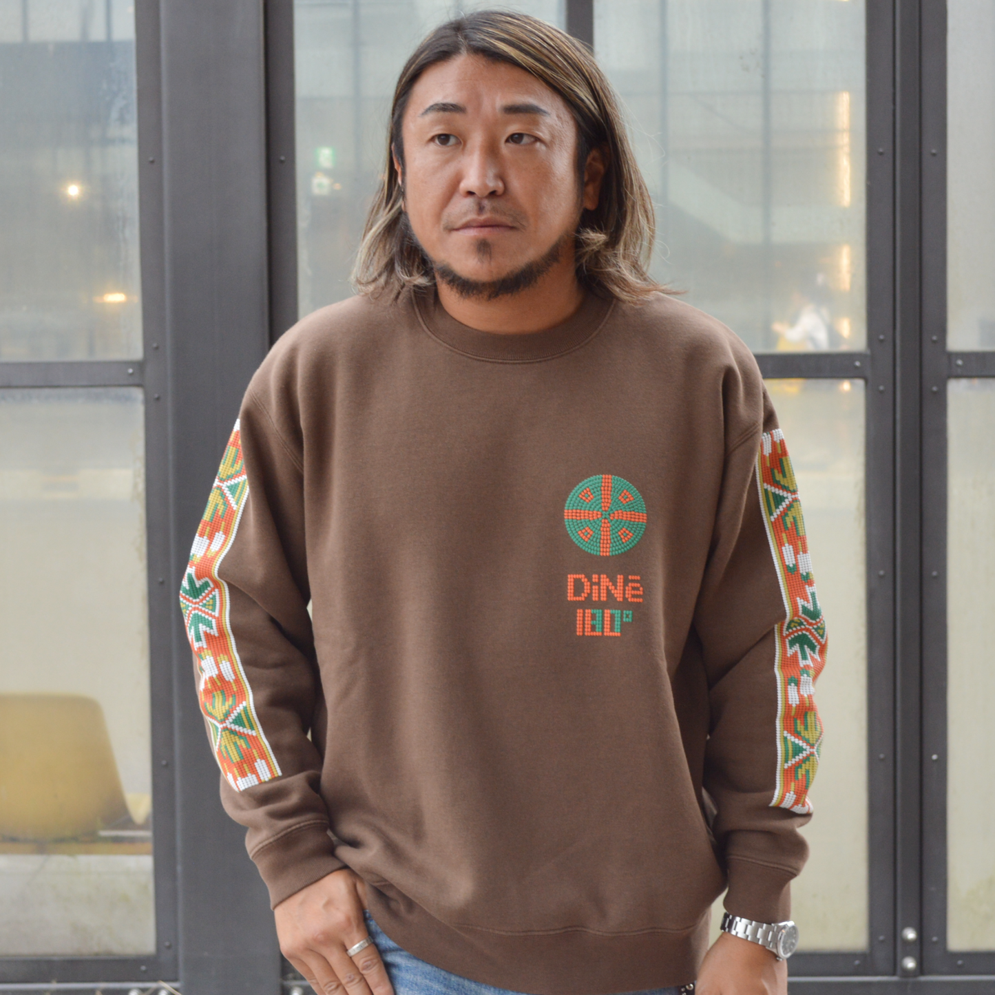 "DINE"SWEAT SHIRT