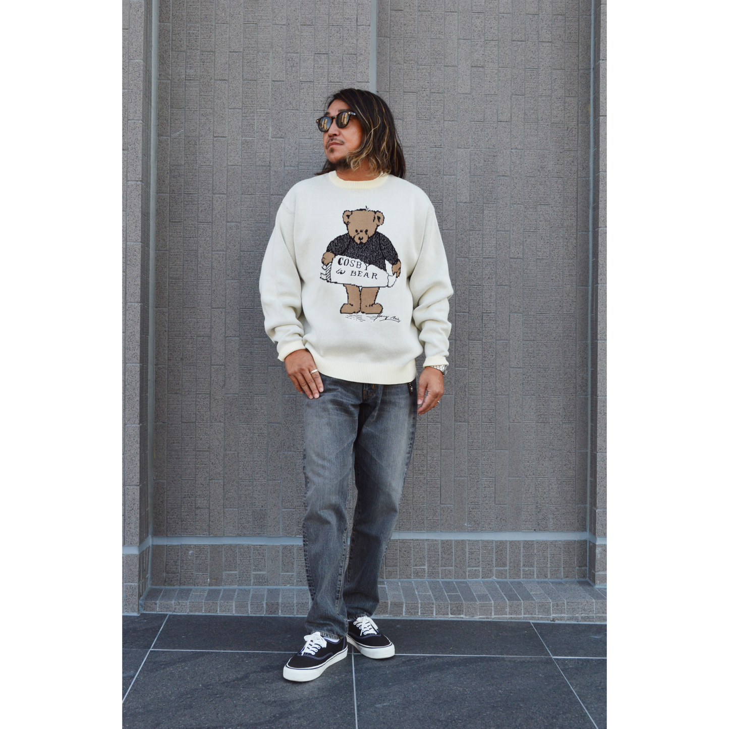 COSBY BEAR CREW SWEATER