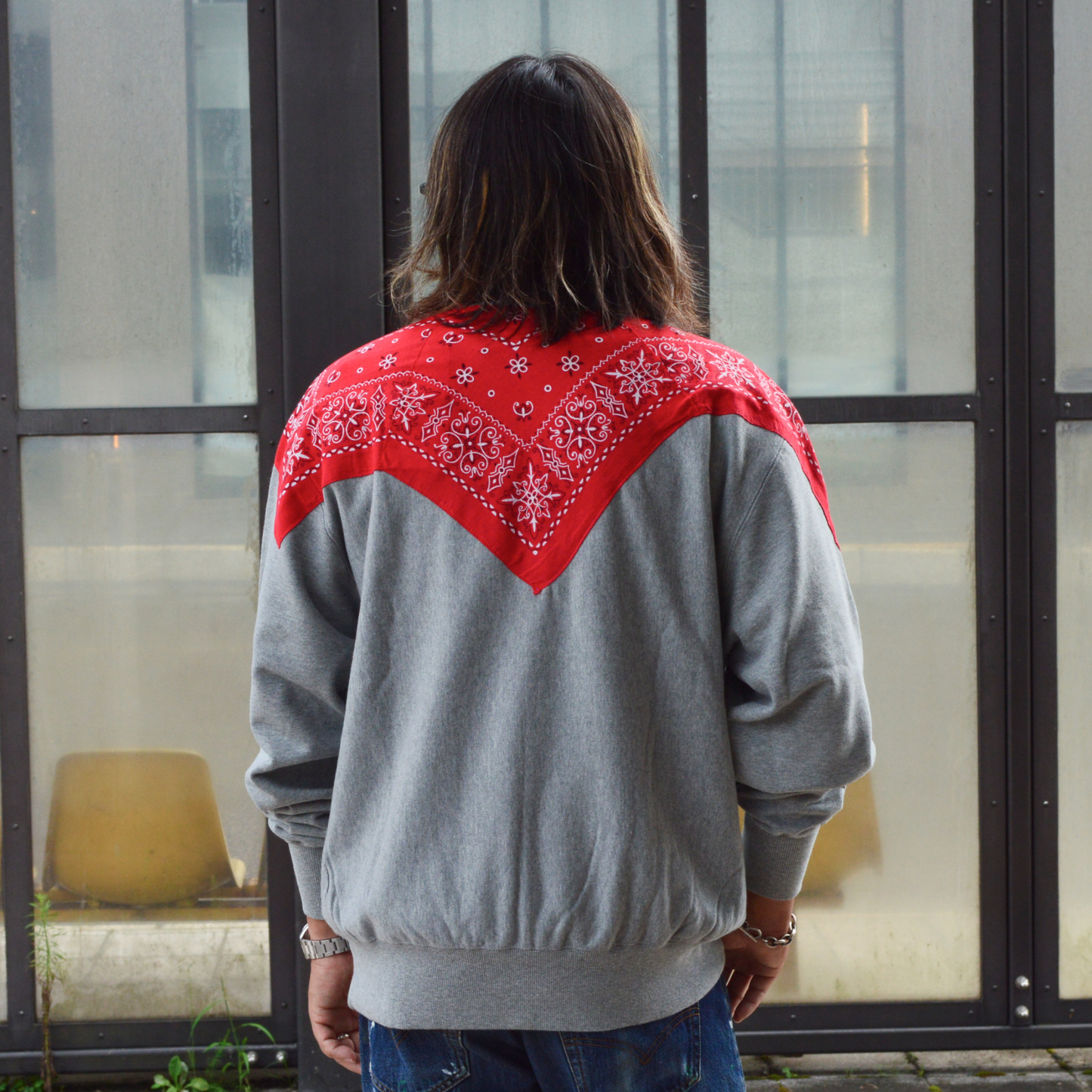VTG BANDANA SWEAT SHIRT