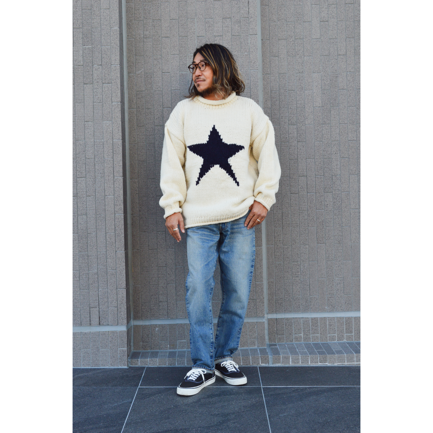 STAR HAND KNIT ROLL CREW