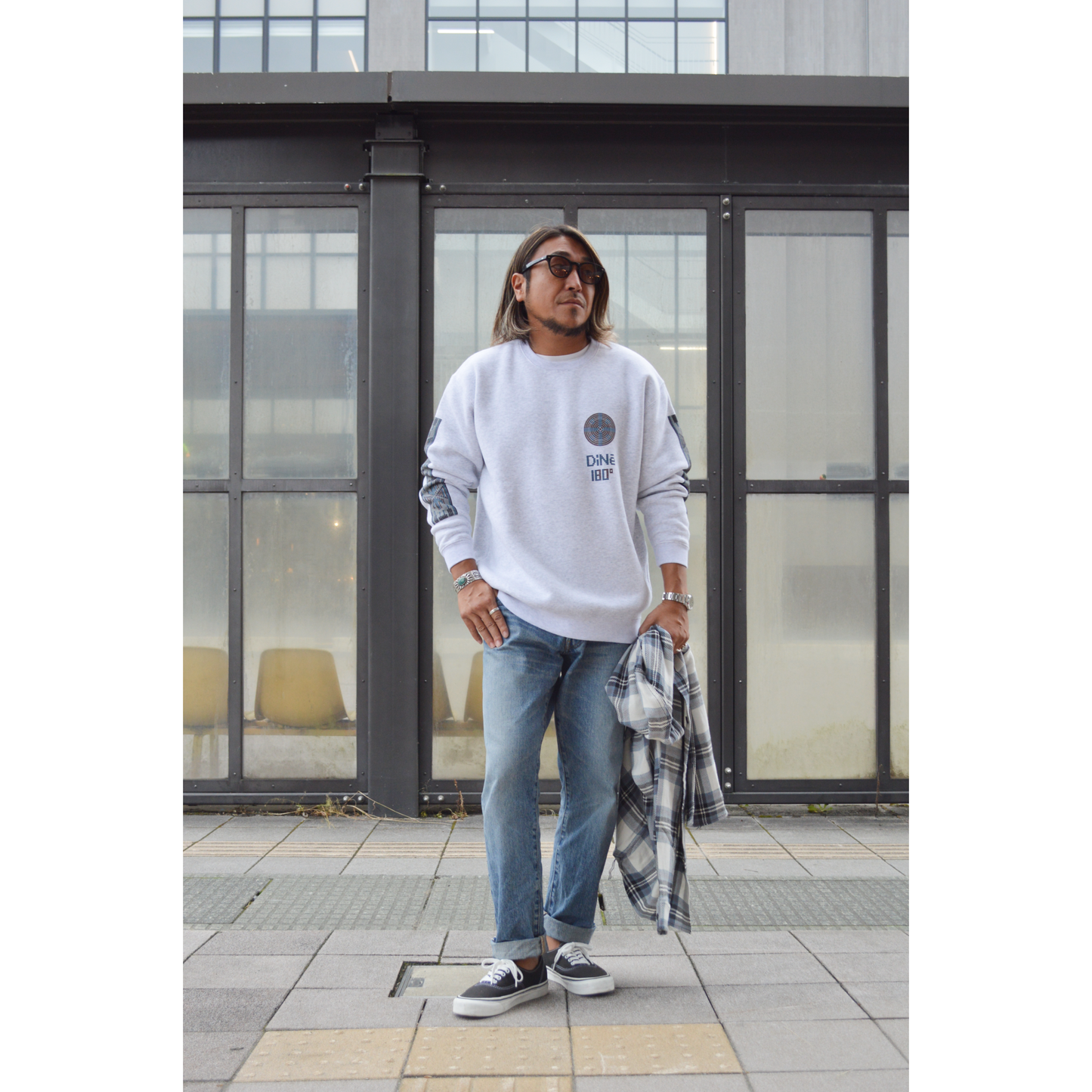 "DINE"SWEAT SHIRT