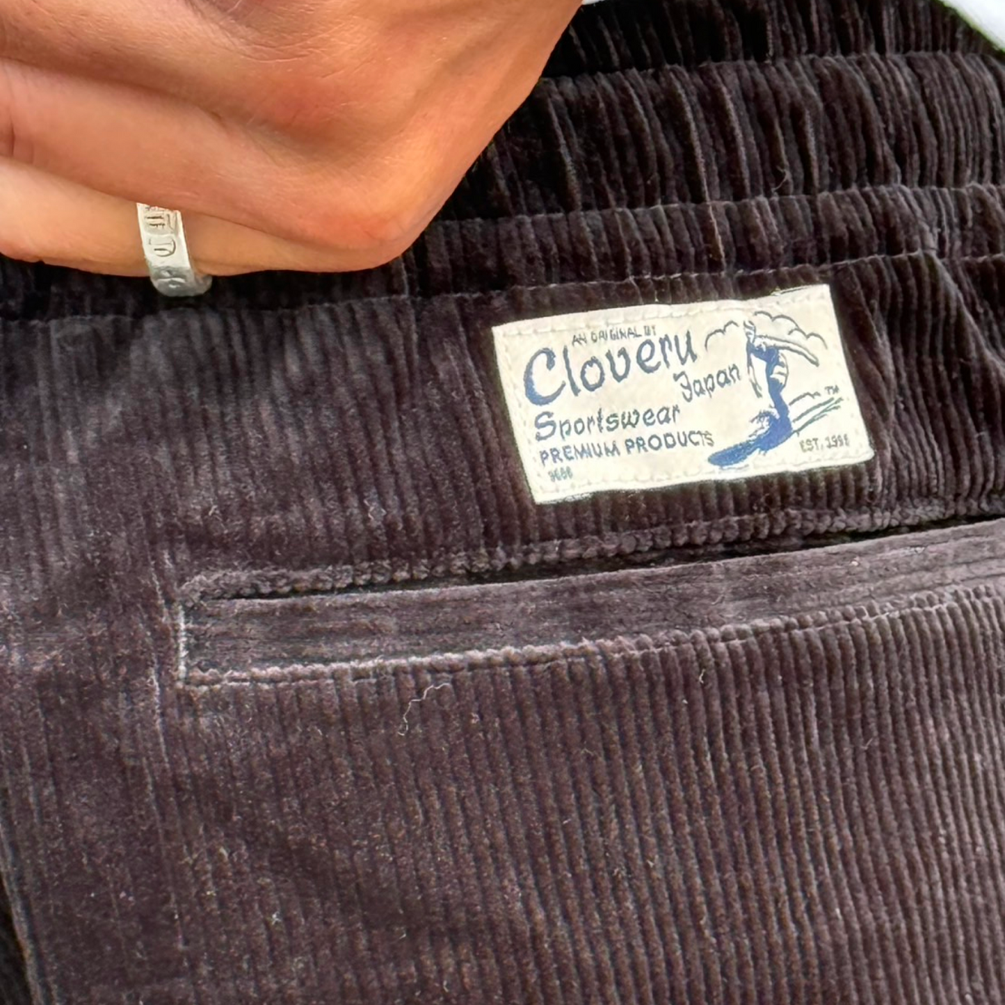 CLSS-2511 Courduroy Urban Classic Shorts.