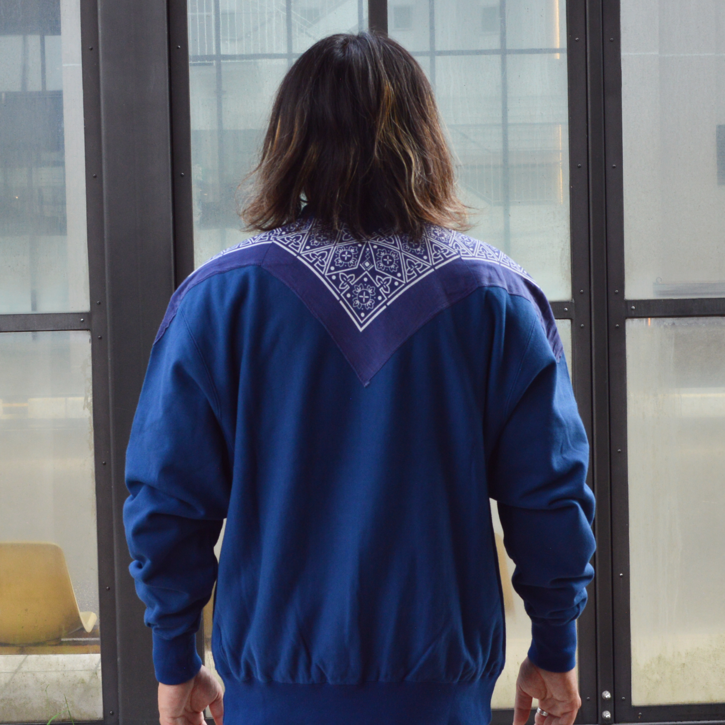 VTG BANDANA SWEAT SHIRT