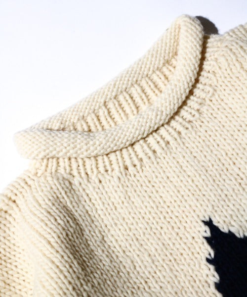 STAR HAND KNIT ROLL CREW