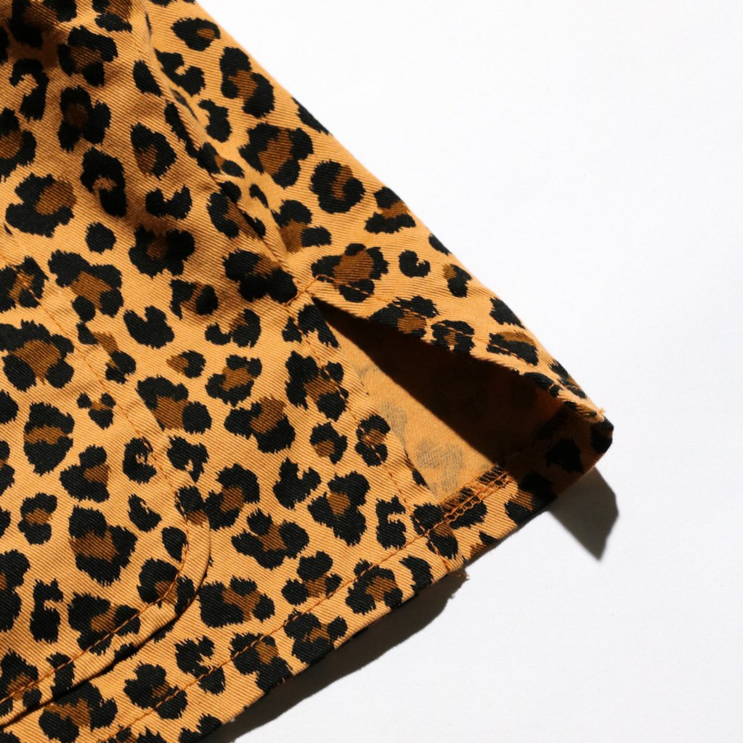 SUNNY SPORTS PRINTED BEACH SHIRT