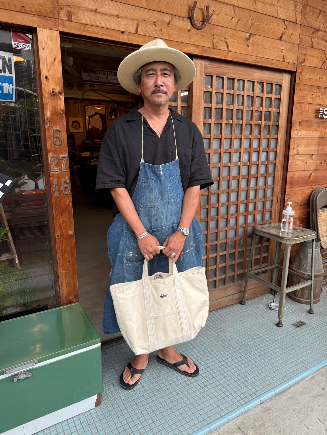 CLFW-2509 Cloveru®︎ BASIC TOTE