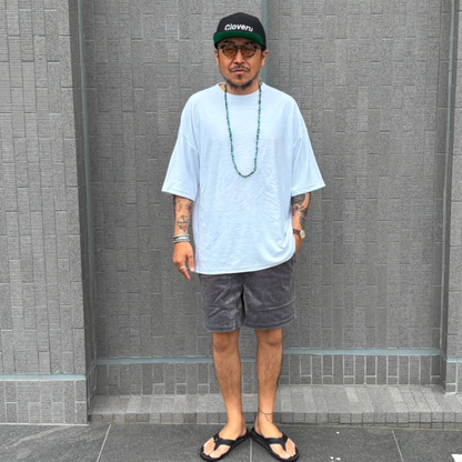 Cloveru CORDUROY CLASSIC SHORTS