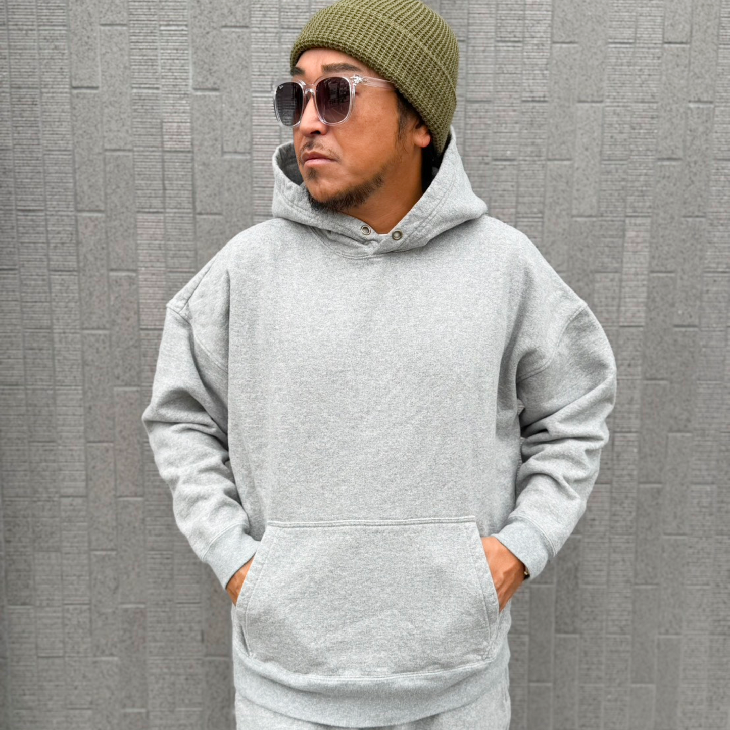 CLFW-2502 Wide Sweat AOKI MUJI Hood 25