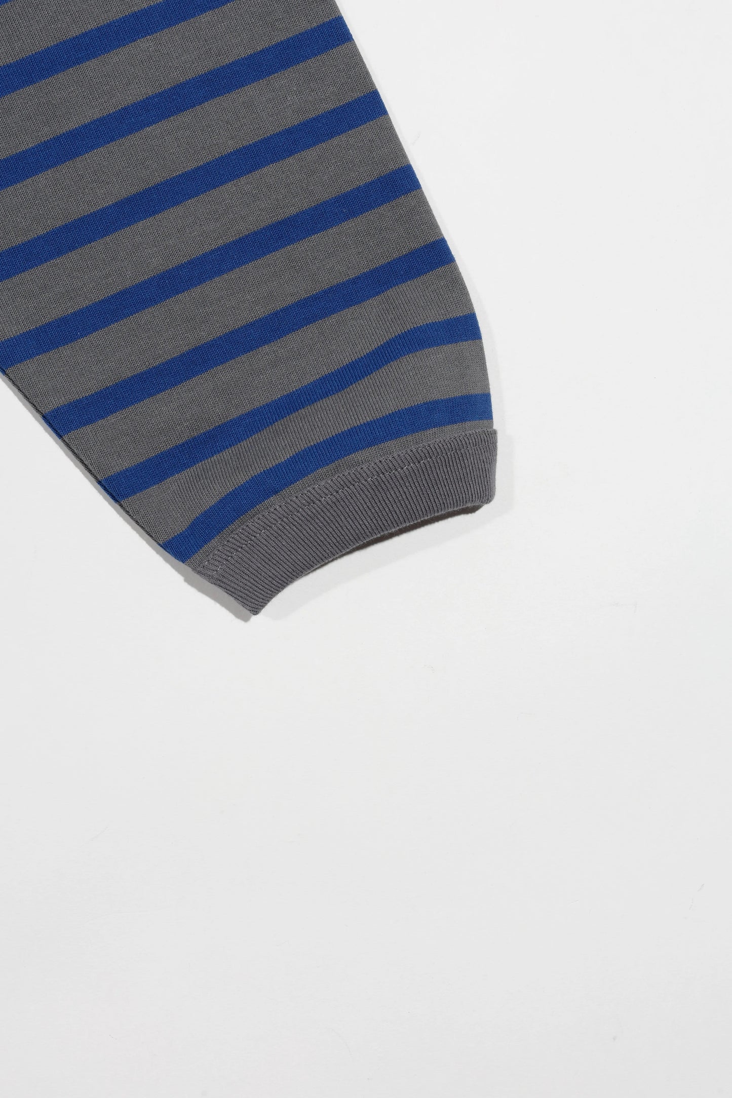 The American Ringer Border L/S