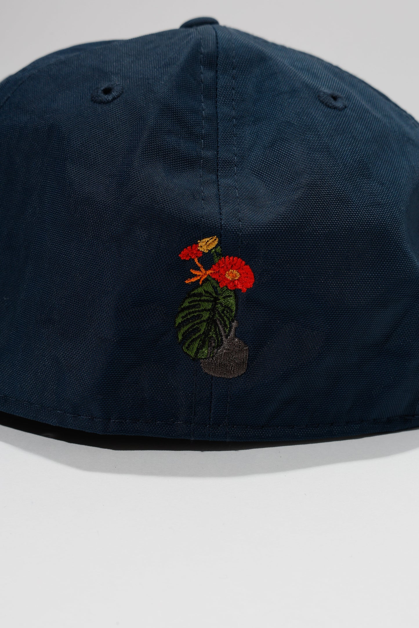 Nylon 6Panel Cap（Bouquet）