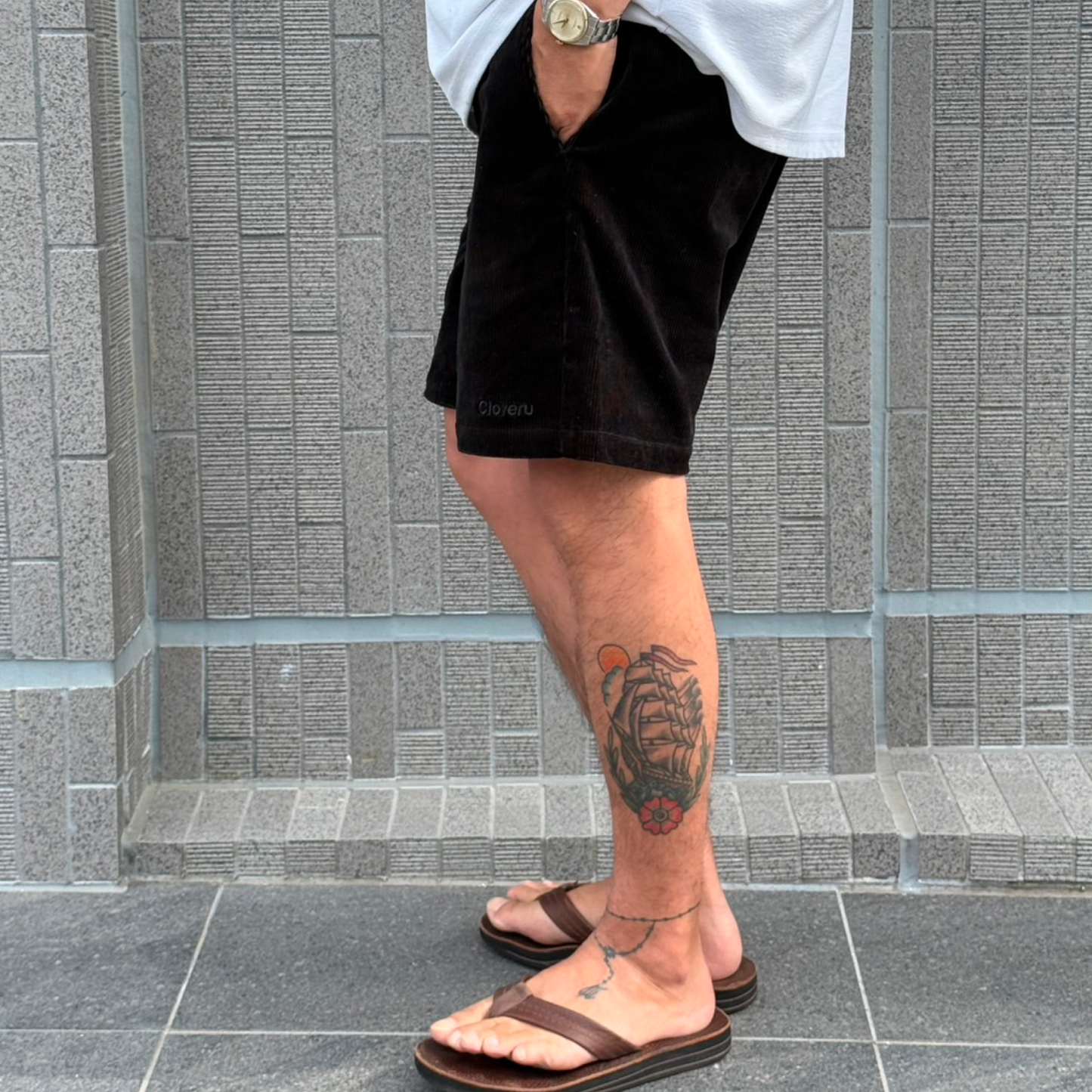 CLSS-2511 Courduroy Urban Classic Shorts.
