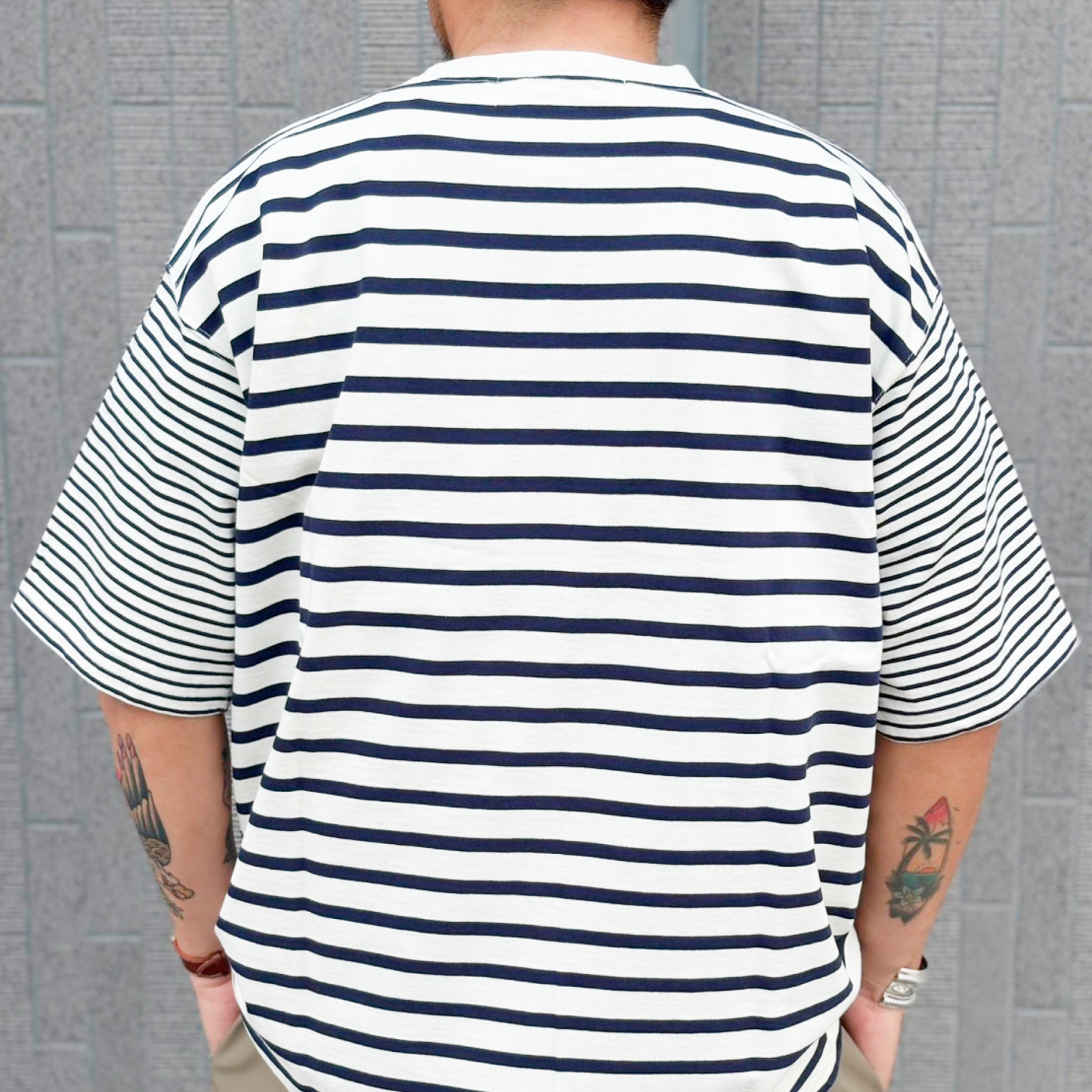 切り替えボーダーTEE