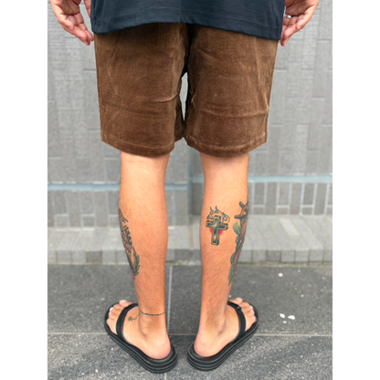 Cloveru CORDUROY CLASSIC SHORTS