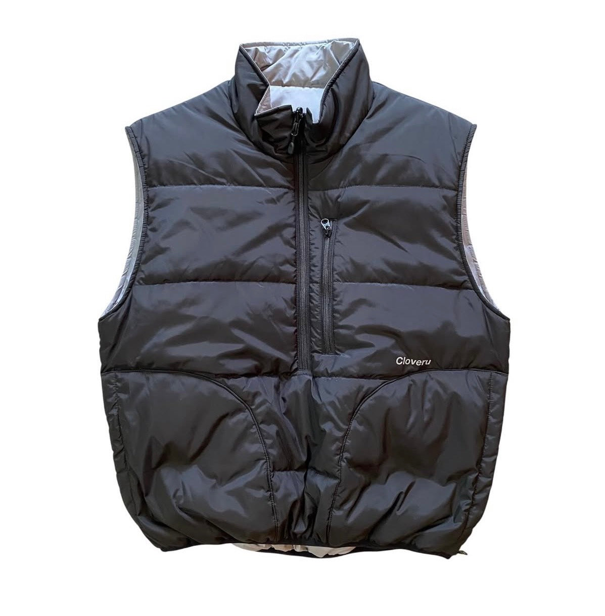 CLFW-2504 Cloveru®︎ Urban Reversible Vest.