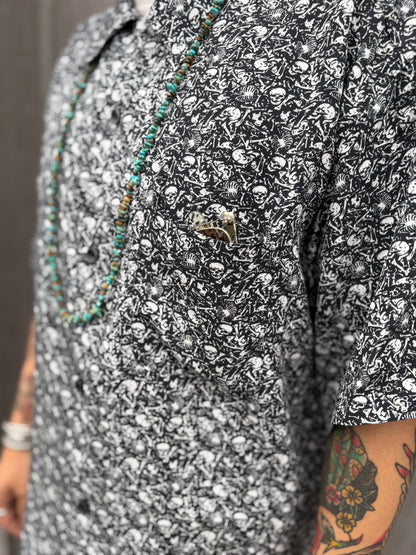PRINTED LOOP COLLAR SS SHIRT
